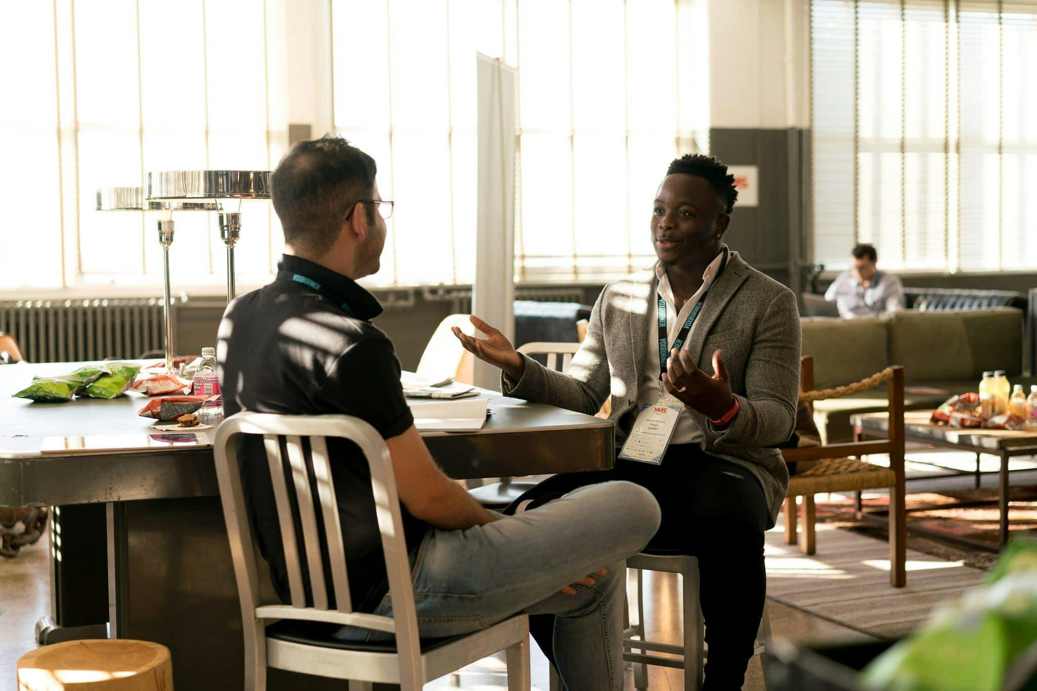 How WiseAdvizor Helps Entrepreneurs Overcome Pain Points?